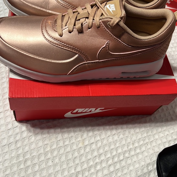 Nike air max Thea - Picture 2 of 4